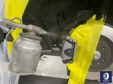 아우디 A7 55TFSI e 20인치 다이아몬드 커팅 가공을 이용한 블랙 폴리시 휠 커스텀 +  부식 방지 블랙 컬러로 캘리퍼 도색 작업까지_! / 용인 처인구