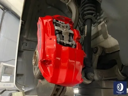 벤츠 W213 E300 엄청난 부식_! 제거 후, 레드 캘리퍼 도색 / 난관을 해결하고 성취감과 뿌듯함을 주셔서 감사합니다 /이제는 부식 걱정 없어요~: -) / 용인 처인구