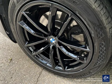 BMW G30 520d 휠수리 후 블랙유광 휠도색 / 용인 처인구