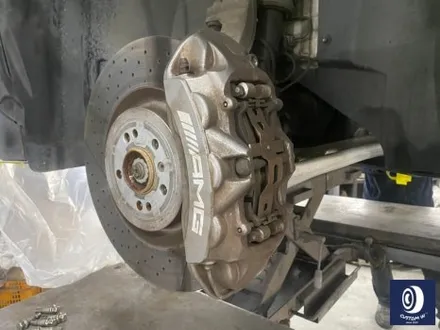 벤츠 GLE63 AMG 휠 도색 불량 재작업 약품 박리 제거 후, 사틴 블랙 + 실버 투톤 휠도색 + 레드 캘리퍼 도색 / 용인 처인구