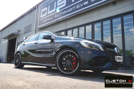 잘 못된 휠수리 도색 이력이 있는 벤츠 A45 AMG 약품 박리 후,  블랙 실버 투톤 휠도색 재작업, 레드 AMG 캘리퍼 도색 작업까지. / 용인 처인구