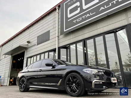 BMW G30 520d 휠수리 후 블랙유광 휠도색 / 용인 처인구