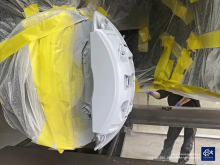 벤츠 GLE53 AMG 잘 못된 휠수리 박리 제거 후, 블랙유광 휠도색 + 레드 캘리퍼 도색 / 용인 처인구