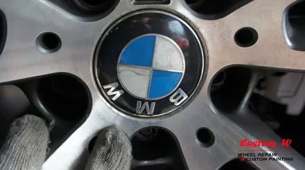 X5 40D 20인치 휠에 스크래치와 센터 부식으로 인한 다이아몬드컷팅 휠수리. / 용인 처인구