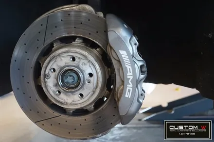 벤츠 S63 AMG 스포티한 블랙유광 휠도색, 레드 캘리퍼도색. 에어발란스,이오나이저. / 용인 처인구