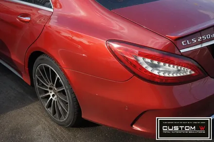 벤츠 CLS 250 상처 심한 휠 다이아몬드 컷팅 휠수리 , 운전석 리어휀더, 범퍼 판금도색 외형복원 작업까지 한번에_! 원스탑 토탈 솔루션 커스텀W / 용인 처인구