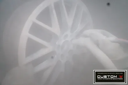 벤츠 A45 AMG 상처수리후, 블랙유광(하이그로시 블랙) 휠도색.! 분당 용인 수입차 벤츠 휠수리복원 휠도색 커스텀W.! / 용인 처인구