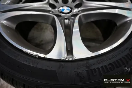 BMW 640d 휠 수리 후 블랙유광 휠 도색 + 레드 캘리퍼 도색 / 용인 처인구