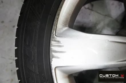 아우디 A6 휠 상처 수리 후 블랙유광 휠도색 + 레드 캘리퍼 도색 / 용인 처인구