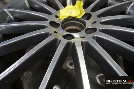 벤츠 A45 AMG 휠 상처 수리 후 매트블랙 휠도색 / 용인 처인구