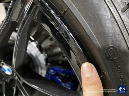 BMW M4 컴페티션 826M 휠수리 후 블랙유광 휠도색 / 용인 처인구
