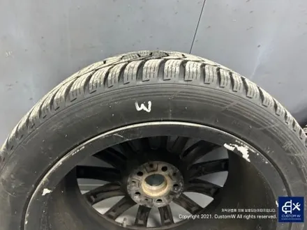 BMW G12 740LD 휠 상처 수리 후, 분진이 묻어도 지저분해 보이지 않고 세척 관리가 편한 건메탈 그레이 컬러 휠 도색 : - ) / 용인 처인구