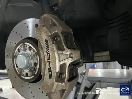 벤츠 GLB35 AMG 다이아몬드 커팅 가공을 이용한 블랙 폴리시 휠도색 그리고 레드 캘리퍼 도색 작업까지_! 멋짐 폭발_! / 용인 처인구