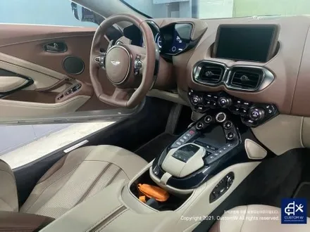 부내나는 애스턴 마틴 밴티지 ASTON MARTIN VANTAGE 심지어 로드스터라니.!아쉬운 캘리퍼를 완성체로 만들어 드렸습니다. 골드 캘리퍼 도색_!(feat. 차 리뷰 숏 영상) / 용인 처인구