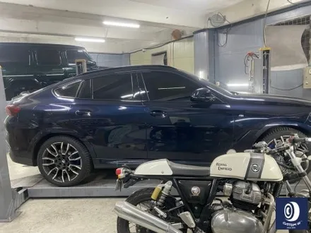 BMW G06 X6 40i 915M 21인치 휠 상처 수리 후, 하이그로시 블랙 / 검정 유광 휠도색 / 용인 처인구