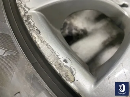 엉망진창 잘못된 휠 수리 도색 이력이 있는 BMW E60 535d (M5 휠) 약품 박리 후, 알루미늄 상태에서 휠 생산공정 동일하게 올바른 공정으로 실버 휠 복원 도색_! / 용인 처인구