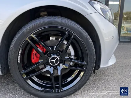 벤츠 W205 C200d 휠수리 후 블랙유광 휠도색 + 레드 캘리퍼 도색 / 용인 처인구