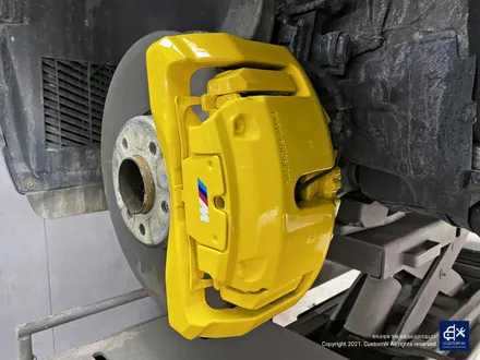 BMW F02 760Li 잘못된 휠도색 약품 박리 제거  및 휠상처 수리 후, 블랙유광 휠도색 + 옐로우 캘리퍼 도색 / 용인 처인구