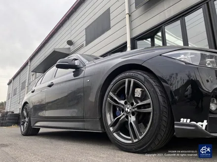 BMW F30 330i 휠수리 후 건메탈 유광 휠도색 / 용인 처인구