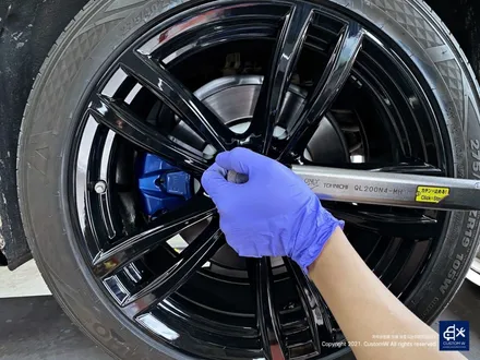 BMW 730Ld 박리 후 블랙유광 휠도색 + 블루 캘리퍼 도색 / 용인 처인구