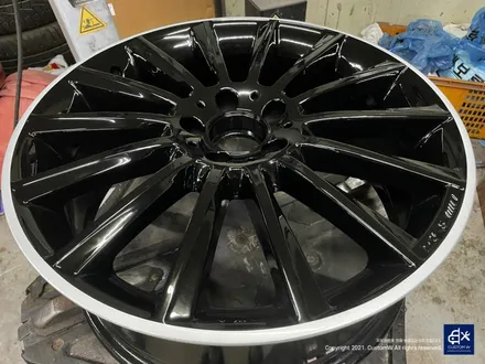 벤츠 C220d 쿠페 휠수리 후 투톤 유광 휠도색 + 레드 캘리퍼 도색 / 용인 처인구