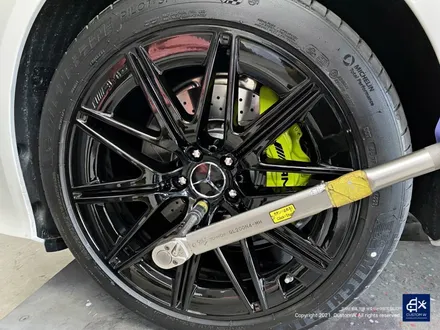 벤츠 신형 GT43 AMG 블랙유광 휠도색 + 애시드 그린 캘리퍼 도색 / 용인 처인구