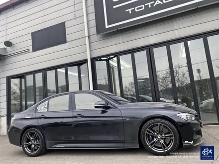BMW F30 330i 휠수리 후 건메탈 유광 휠도색 / 용인 처인구