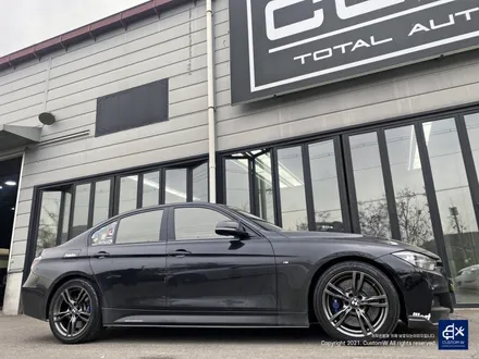 BMW F30 330i 휠수리 후 건메탈 유광 휠도색 / 용인 처인구