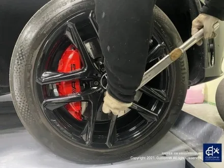 벤츠 GLE53 AMG 블랙 유광 휠도색 그리고 레드 캘리퍼 도색까지_! 완벽한 컬러 밸런스_! / 용인 처인구