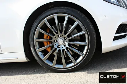 벤츠 S350d 4MATIC AMG line 휠 상처 수리 후 고스트 크롬 휠도색 + 카본 세라믹 골드 캘리퍼 도색 / 용인 처인구