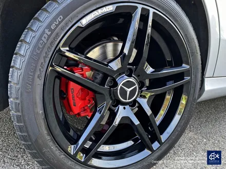 벤츠 W205 C200d 휠수리 후 블랙유광 휠도색 + 레드 캘리퍼 도색 / 용인 처인구