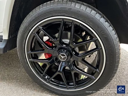 벤츠 G400d G바겐 G63 에디션 휠 수리 후 블랙 실버 투톤 유광 휠도색 / 용인 처인구