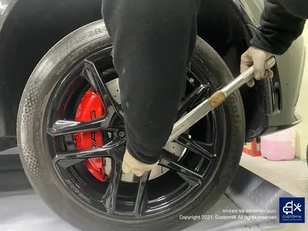 벤츠 GLE53 AMG 블랙 유광 휠도색 그리고 레드 캘리퍼 도색까지_! 완벽한 컬러 밸런스_! / 용인 처인구