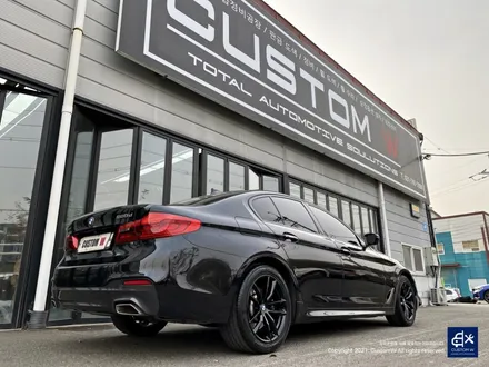 BMW G30 520d 휠수리 후 블랙유광 휠도색 / 용인 처인구