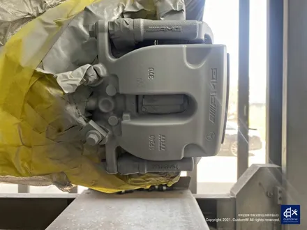 벤츠 GLE53 AMG 잘 못된 휠수리 박리 제거 후, 블랙유광 휠도색 + 레드 캘리퍼 도색 / 용인 처인구