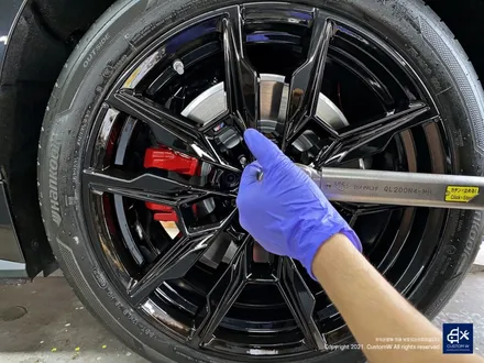 BMW i4 M50 블랙유광 휠도색 + 레드 캘리퍼도색 / 용인 처인구