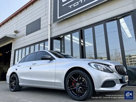 벤츠 W205 C200d 휠수리 후 블랙유광 휠도색 + 레드 캘리퍼 도색 / 용인 처인구