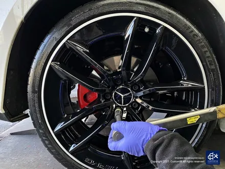 벤츠 CLS300d  블랙 실버 투톤 유광 휠도색 + 레드 캘리퍼 도색 / 용인 처인구