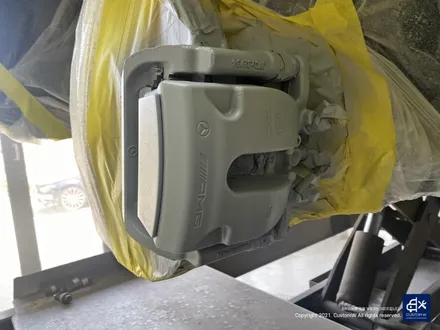 벤츠 GLE53 AMG 잘 못된 휠수리 박리 제거 후, 블랙유광 휠도색 + 레드 캘리퍼 도색 / 용인 처인구