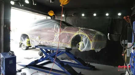 블랙과 레드의 조화를 위해 BMW 428I 블랙유광 휠도색 그리고 포인트로 블루 캘리퍼도색. / 용인 처인구