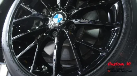BMW 118D 메쉬타입 휠에도 블래유광 휠도색은 잘 어울렸습니다. / 용인 처인구