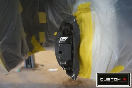 BMW 6시리즈 휠 상처수리후 고스트크롬 휠도색 M퍼포먼스 오렌지컬러 캘리퍼도색. / 용인 처인구