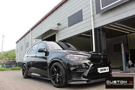기존 작업했던 BMW X5M 휠 상처 수리 후 블랙유광 휠도색 / 용인 처인구