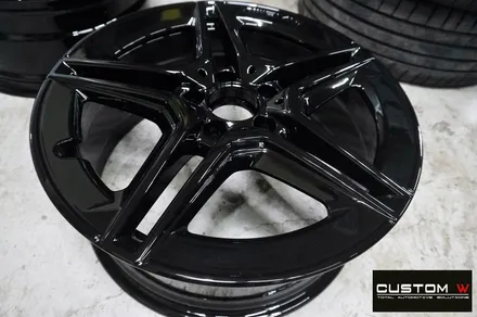벤츠 20년 신형 CLA250 블랙유광 휠도색 + 애시드 그린(ACID GREEN) 형광 캘리퍼 도색 / 용인 처인구