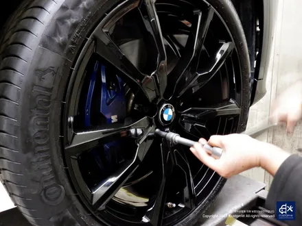 BMW X7 휠 상처 수리 후 블랙유광 휠도색 / 용인 처인구
