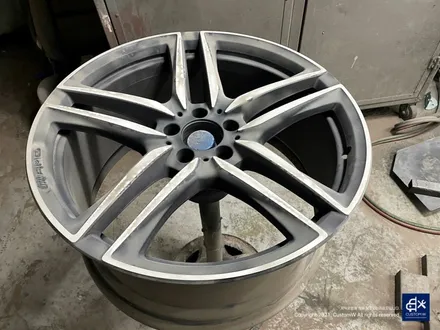 벤츠 E63 AMG 휠 교환 후 블랙유광 휠도색 / 용인 처인구