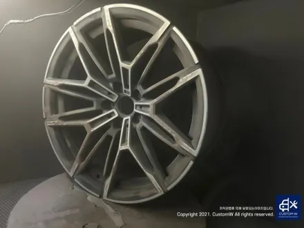 자주 입고되는 포켓 머신_! 2세대 신형  BMW G87 M2 930M 블랙 유광 휠도색 / 하이그로시 블랙 / 용인 처인구
