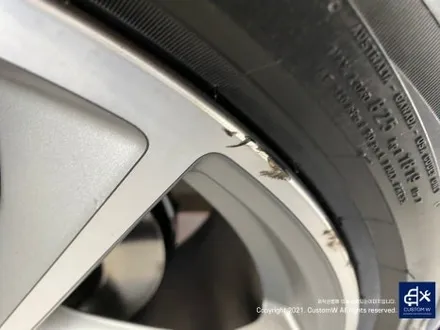 아우디 A7 50TDI 20인치 휠 상처 수리 후, 다이아몬드 커팅 가공을 이용한 블랙 폴리시 휠 커스텀 도색 작업 그리고 레드 캘리퍼 도색 작업까지_! / 용인 처인구