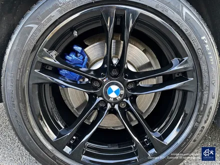 BMW F10 530d 박리 후 블랙유광 휠도색 + 분진 제거 후 블루 캘리퍼 도색 / 용인 처인구