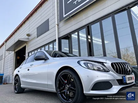 벤츠 W205 C200d 휠수리 후 블랙유광 휠도색 + 레드 캘리퍼 도색 / 용인 처인구